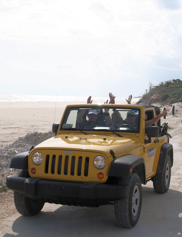 Cozumel by Jeep and Snorkel tour